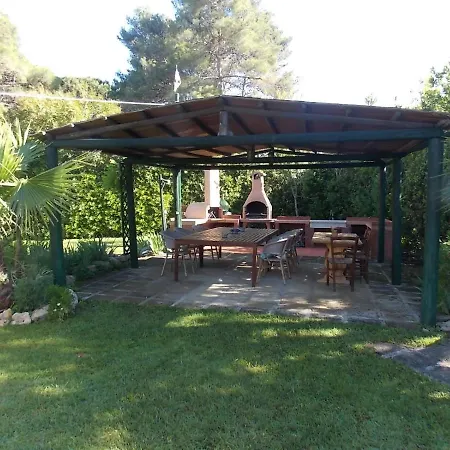 Luna Magazzini (Tuscany)